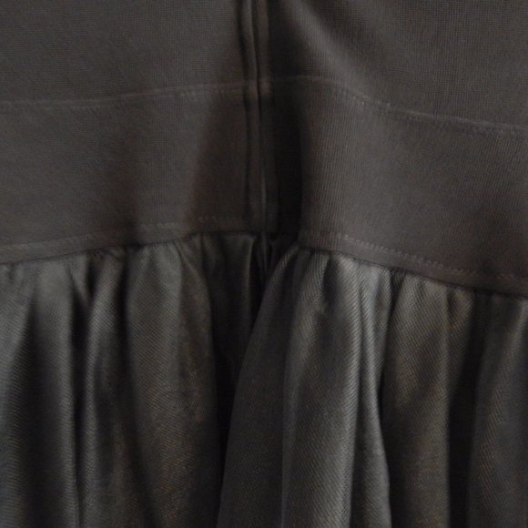 Vintage Cache Embellished Black Tulle Skirt Evening Dress - Picture 5 of 11